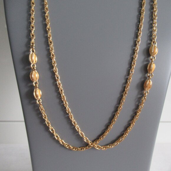 Vintage Signed Monet Extra Long Gold Tone Necklace 54" Long, From Estate - Picture 2 of 5